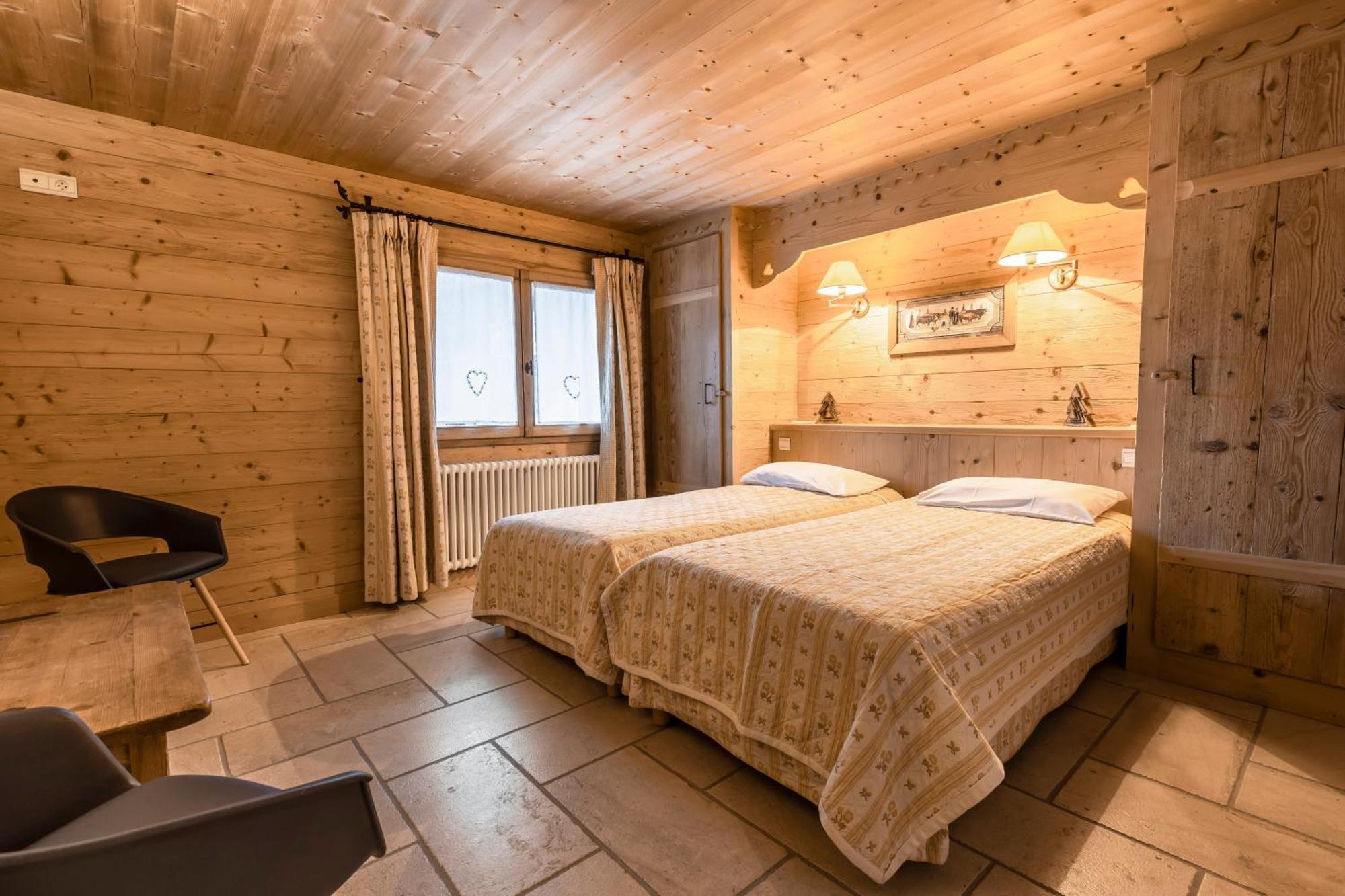 La Ferme Du Var Ла-Клюсаз Экстерьер фото